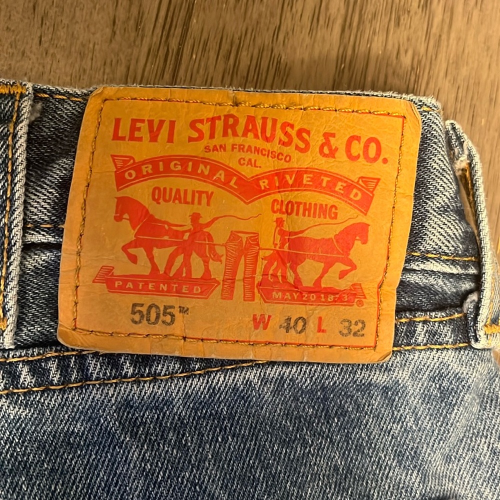 Levi’s 505 jeans